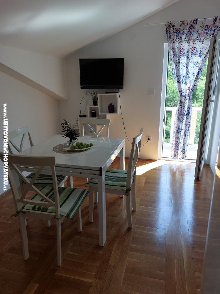 Appartements Crnjac - Rogoznica Croatie