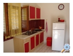 Apartmaji Palma Raanj - Rogoznica Hrvaka