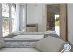 Appartements Lucija - Rogoznica Kroatien