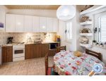 Apartmaji Slivka - Rogoznica Hrvaka