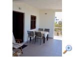 Apartma Lada - Rogoznica Hrvaka