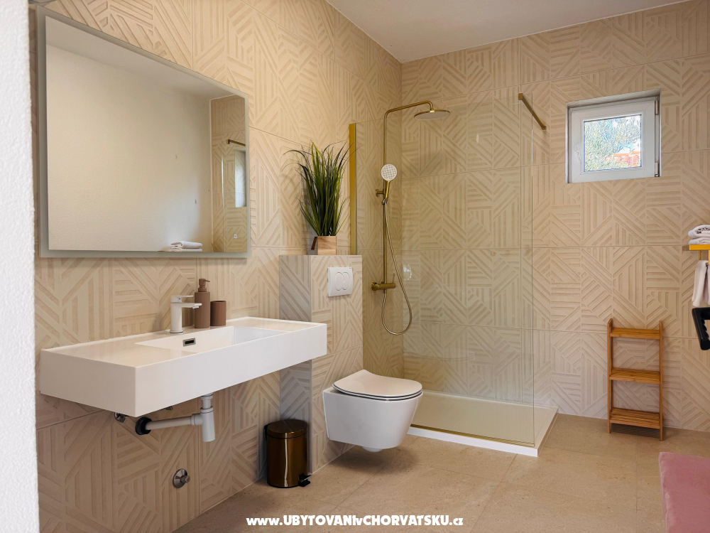 Villa Ema - Rogoznica Chorwacja