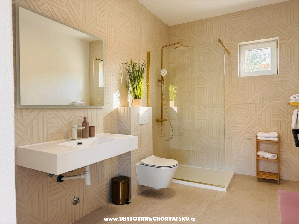 Villa Ema - Rogoznica Chorv�tsko