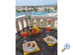 Apartmaji Anna - Rogoznica Hrvaka
