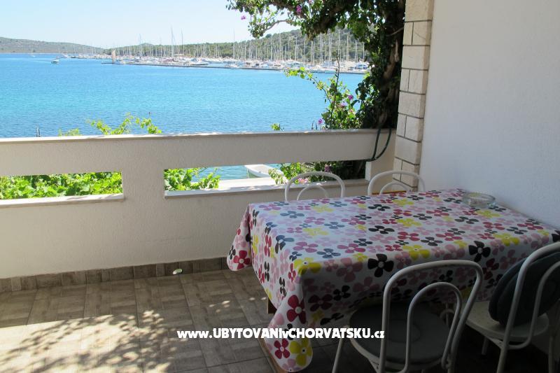 Ferienwohnungen Bilonic – Ferienwohnung Rogoznica, Kroatien – Foto 9