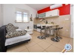 Apartmaji Captain`s house - Rogoznica Hrvaka