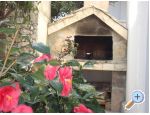 Apartmaji Captain`s house - Rogoznica Hrvaka