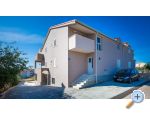 Apartmaji Elez - Rogoznica Hrvaka