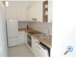 Apartmaji Elez - Rogoznica Hrvaka