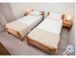 Apartmaji Elez - Rogoznica Hrvaka