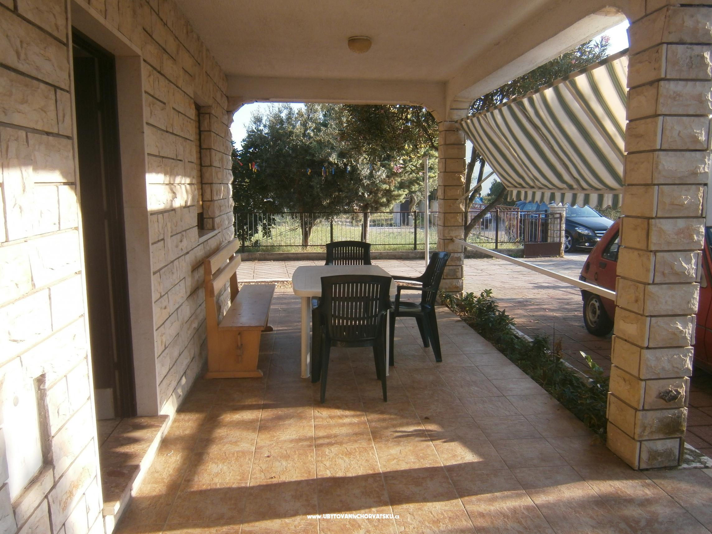 Ferienwohnungen Ivan Lozica – Ferienwohnung Rogoznica, Kroatien – Foto 2