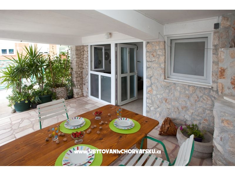 Vila Ljubo – Ferienwohnung Rogoznica, Kroatien – Foto 11