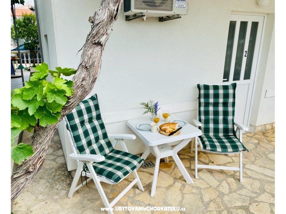 Appartements Kiwi - Rogoznica Croatie