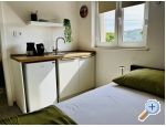 Apartmaji Kiwi - Rogoznica Hrvaka