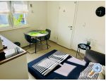 Apartmaji Kiwi - Rogoznica Hrvaka
