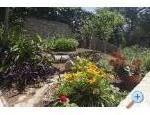 Apartmaji Miro - Rogoznica Hrvaka