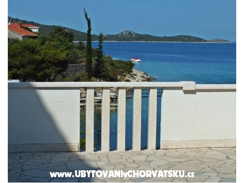 Appartements Sandra - Rogoznica Croatie