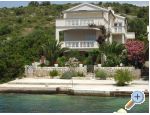 Apartmaji Villa Branka - Rogoznica Hrvaka