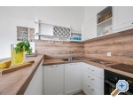 Captains Haus 2 - Rogoznica Kroatien