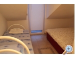 Doogaloo Apartmaji - Rogoznica Hrvaka