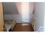 Doogaloo Apartmaji - Rogoznica Hrvaka