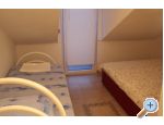 Doogaloo Apartmaji - Rogoznica Hrvaka