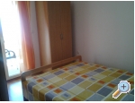 Apartmaji Iva - Rogoznica Hrvaka