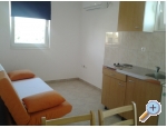Appartements Iva - Rogoznica Kroatien