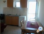Apartmaji Iva - Rogoznica Hrvaka