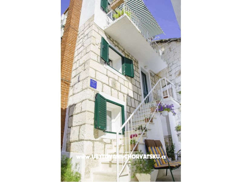 Kuća Anita – Ferienwohnung Rogoznica, Kroatien – Foto 1