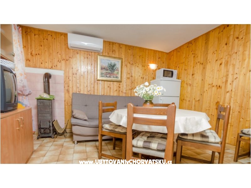 Kuća Anita – Ferienwohnung Rogoznica, Kroatien – Foto 9