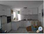 Ferienhaus Milenka - Rogoznica Kroatien