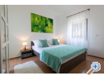 Villa Marina + pool - Rogoznica Kroatien