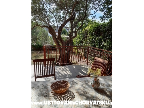 Ru�ica apartments Rogoznica - Rogoznica Hrva�ka