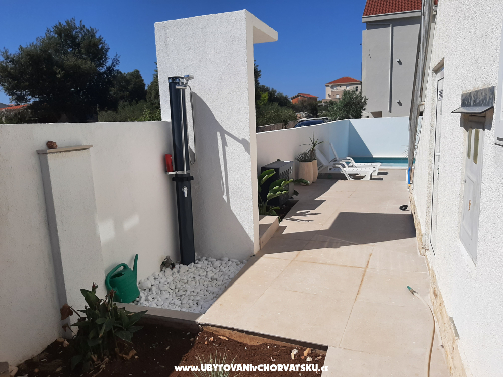 SEA YA - Rogoznica Hrva�ka