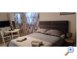 Apartmaji Triton - Rogoznica Hrvaka