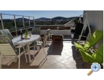 Vera Apartma - Rogoznica Hrvaka