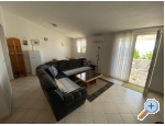 Vesna apartmani - Rogoznica Kroatien