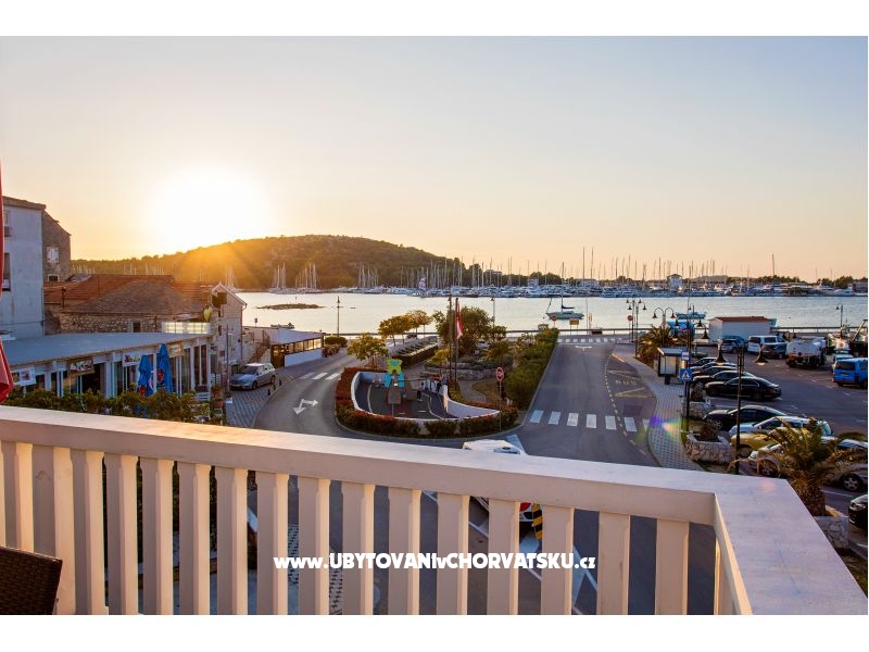 Villa Olivera – Ferienwohnung Rogoznica, Kroatien – Foto 4