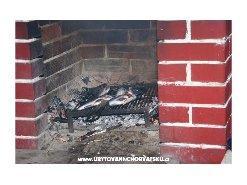 Villa Rtic – Ferienwohnung Rogoznica, Kroatien – Foto 10