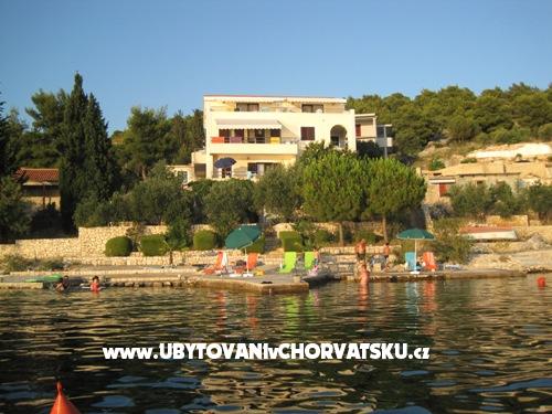 Villa Vrkic – Ferienwohnung Rogoznica, Kroatien – Foto 1