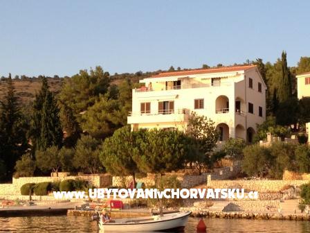 Villa Vrkic – Ferienwohnung Rogoznica, Kroatien – Foto 2