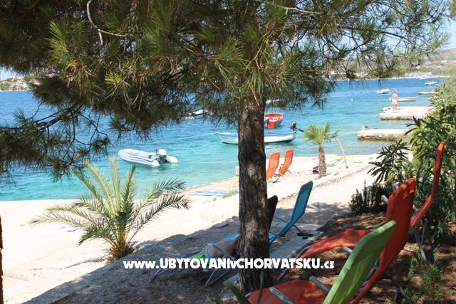 Villa Vrkic – Ferienwohnung Rogoznica, Kroatien – Foto 3