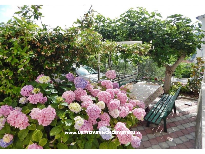 Villa Vuckovic – Ferienwohnung Rogoznica, Kroatien – Foto 4