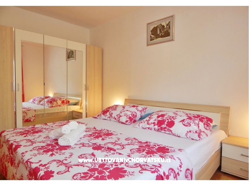 Villa Vuckovic – Ferienwohnung Rogoznica, Kroatien – Foto 7