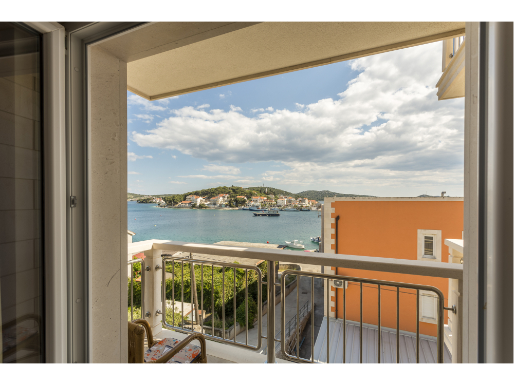 Flores Luxury Suites - Rogoznica Horvtorszg