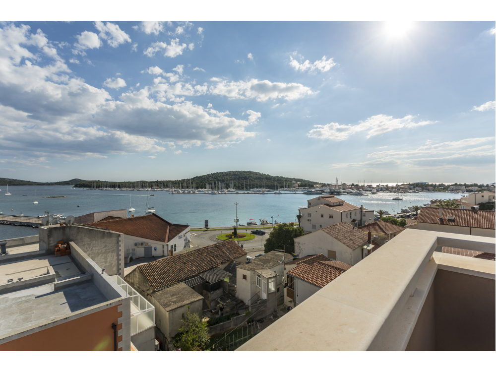 Flores Luxury Suites - Rogoznica Horvtorszg