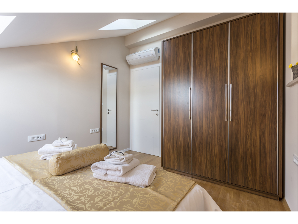 Flores Luxury Suites - Rogoznica Horvtorszg