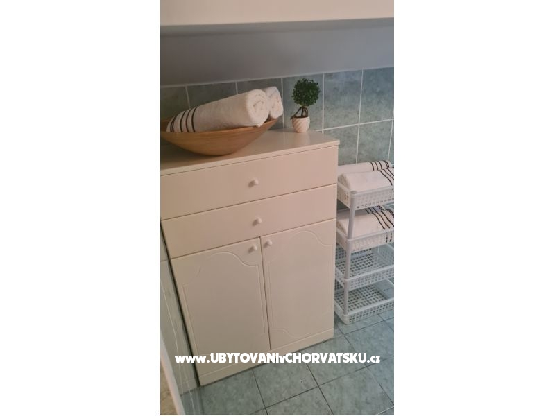 Apartment Manuela (vila Doni) – Ferienwohnung Sibenik, Kroatien – Foto 17