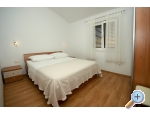 Appartements Males - ibenik Kroatien